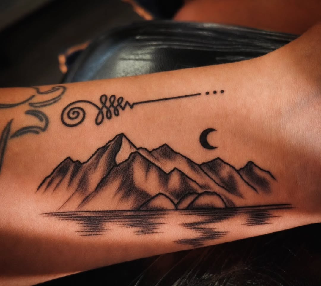 Tattoo by @midnight.panda.ink — black_and_grey, fine_line