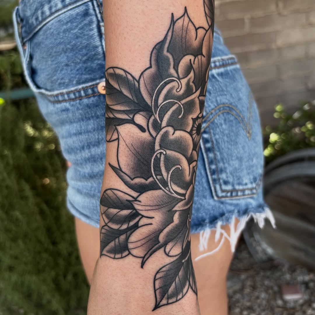 Tattoo by @tattoosbyallyy — japanese_irezumi, black_and_grey