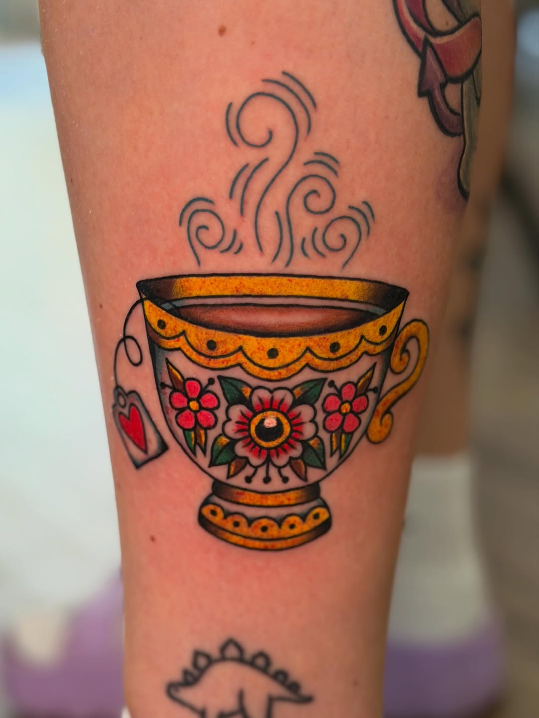 Tattoo by @_miss_elenaeous_ — american_traditional