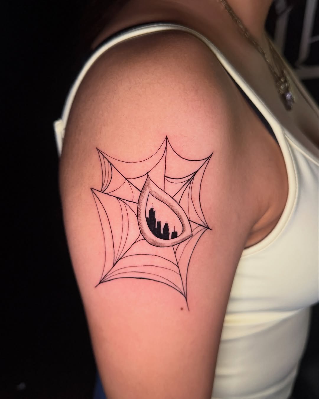 Tattoo by @leftnito โ fine_line, black_and_grey