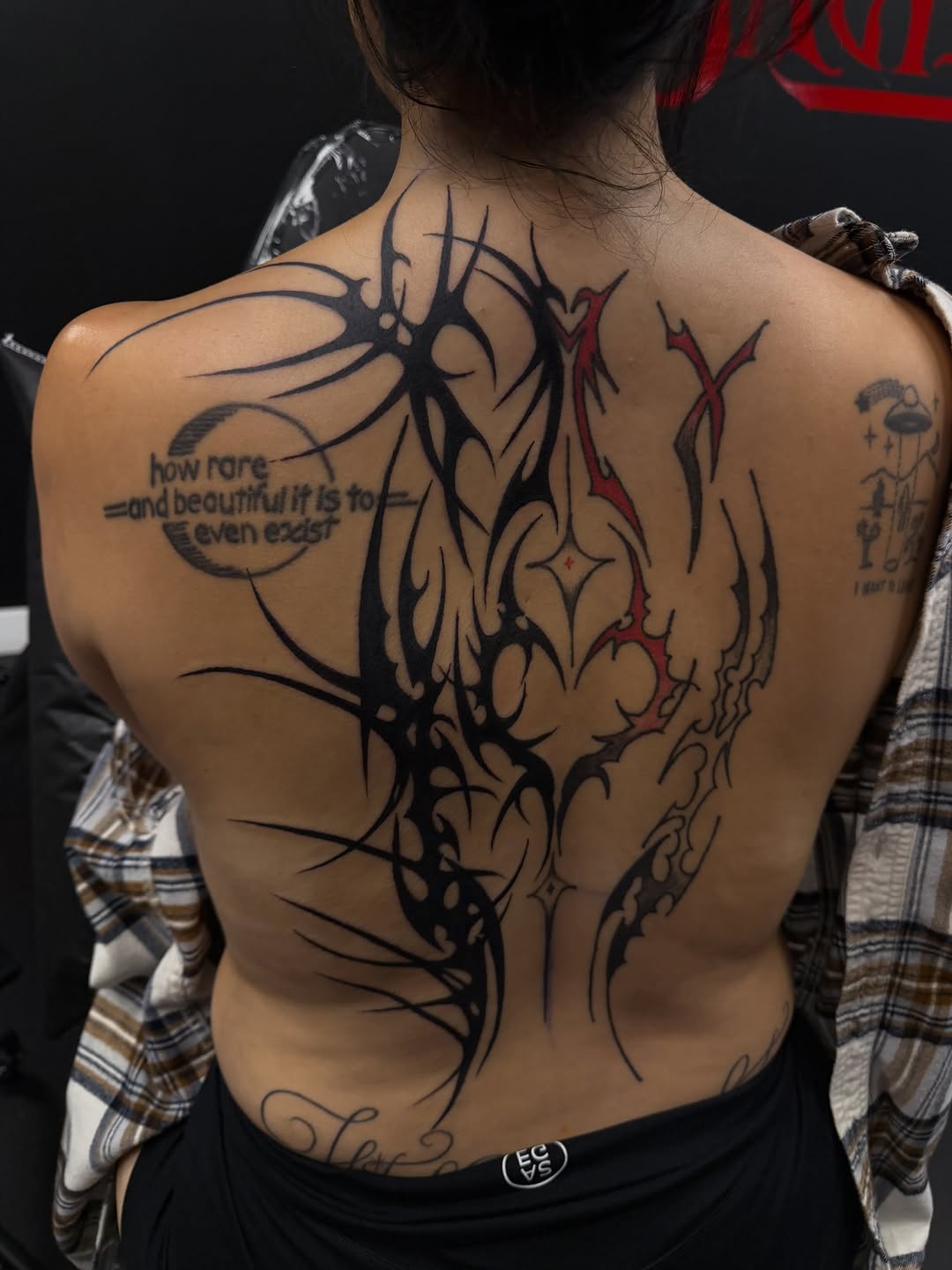 Tattoo by @bonnie_tatt2oos โ blackwork, ornamental