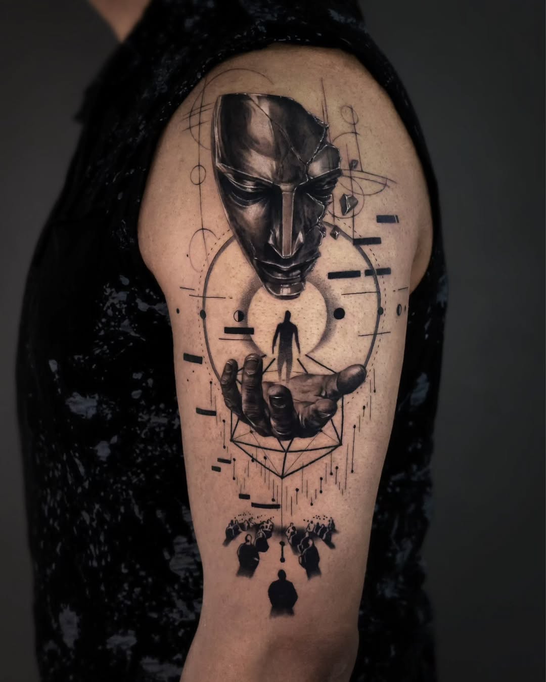 Tattoo by @ejintatt β black_and_grey, geometric