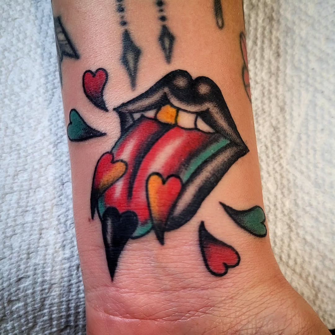 Tattoo by @werexwolf — american_traditional