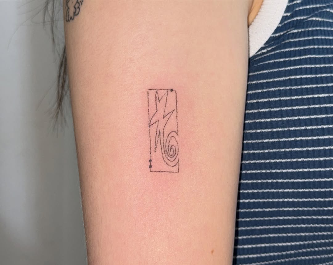 Tattoo by @011poke — fine_line, minimalist