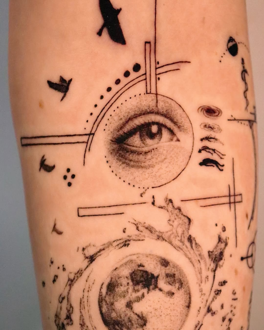 Tattoo by @hardtatz โ black_and_grey, realism