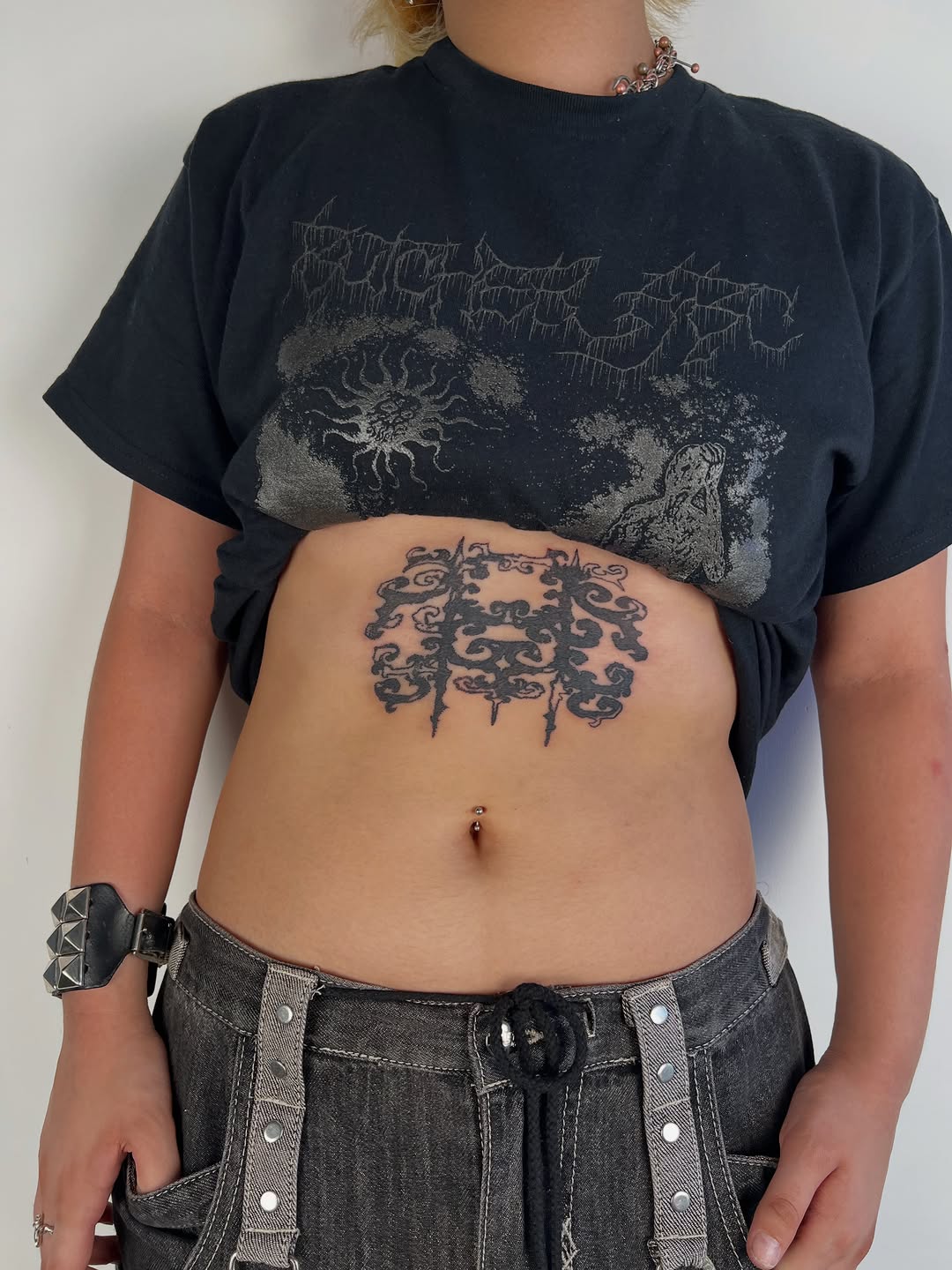 Tattoo by @666umbra.ttt — blackwork