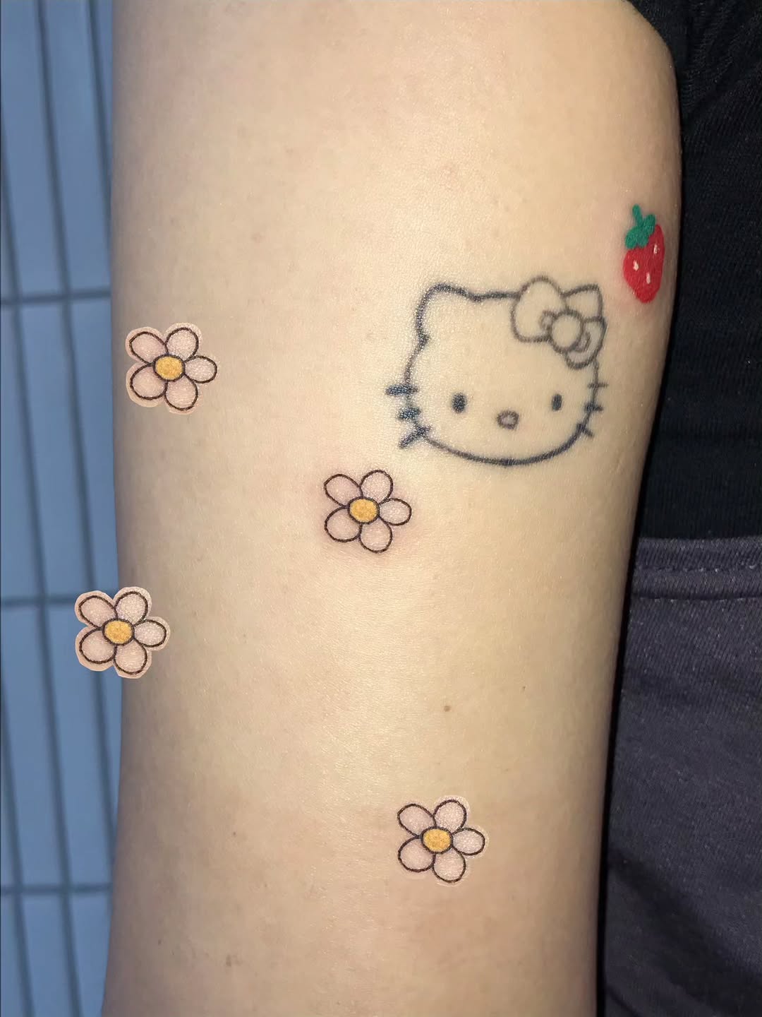 Tattoo by @piggy_boogy — fine_line, minimalist