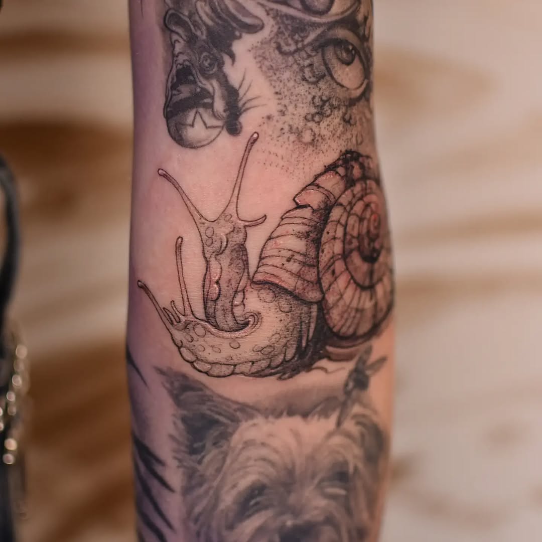 Tattoo by @the_neon_lady โ black_and_grey, realism
