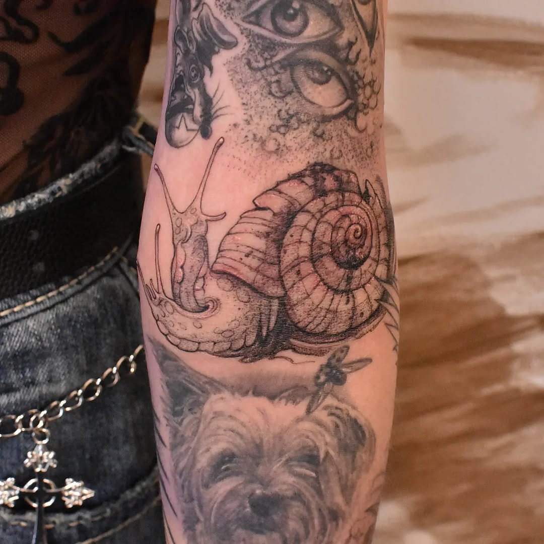 Tattoo by @the_neon_lady โ black_and_grey, realism