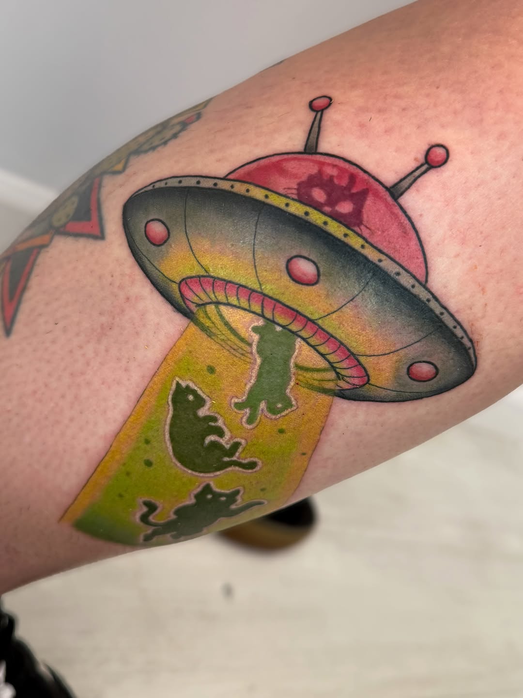 Tattoo by @gnomeshow — american_traditional