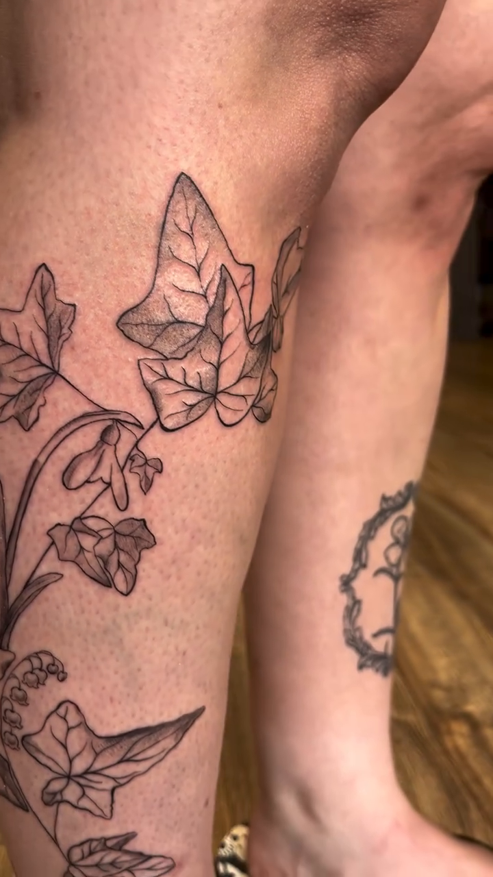 Tattoo by @crownofcurls_tattoos — fine_line