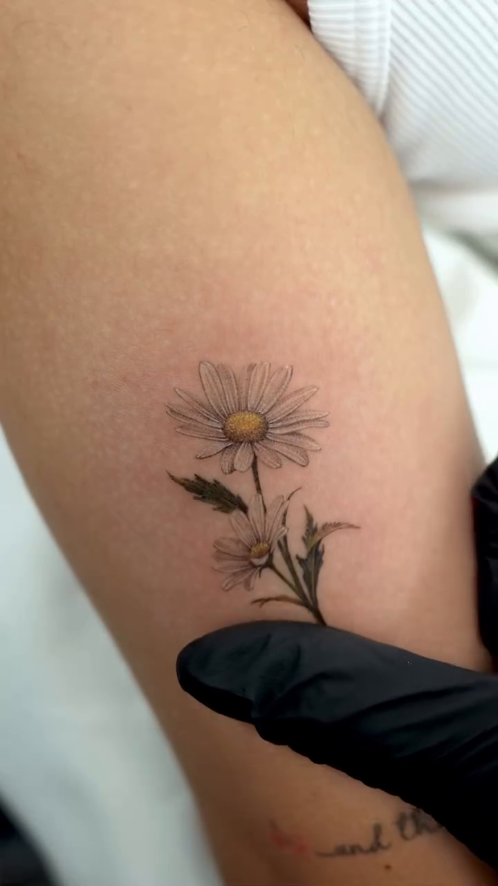 Tattoo by @tattooist_gaon — fine_line, realism