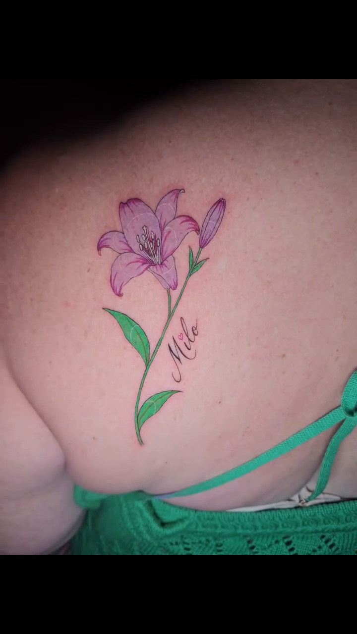 Tattoo by @carolynxriot.tattoos β fine_line, realism