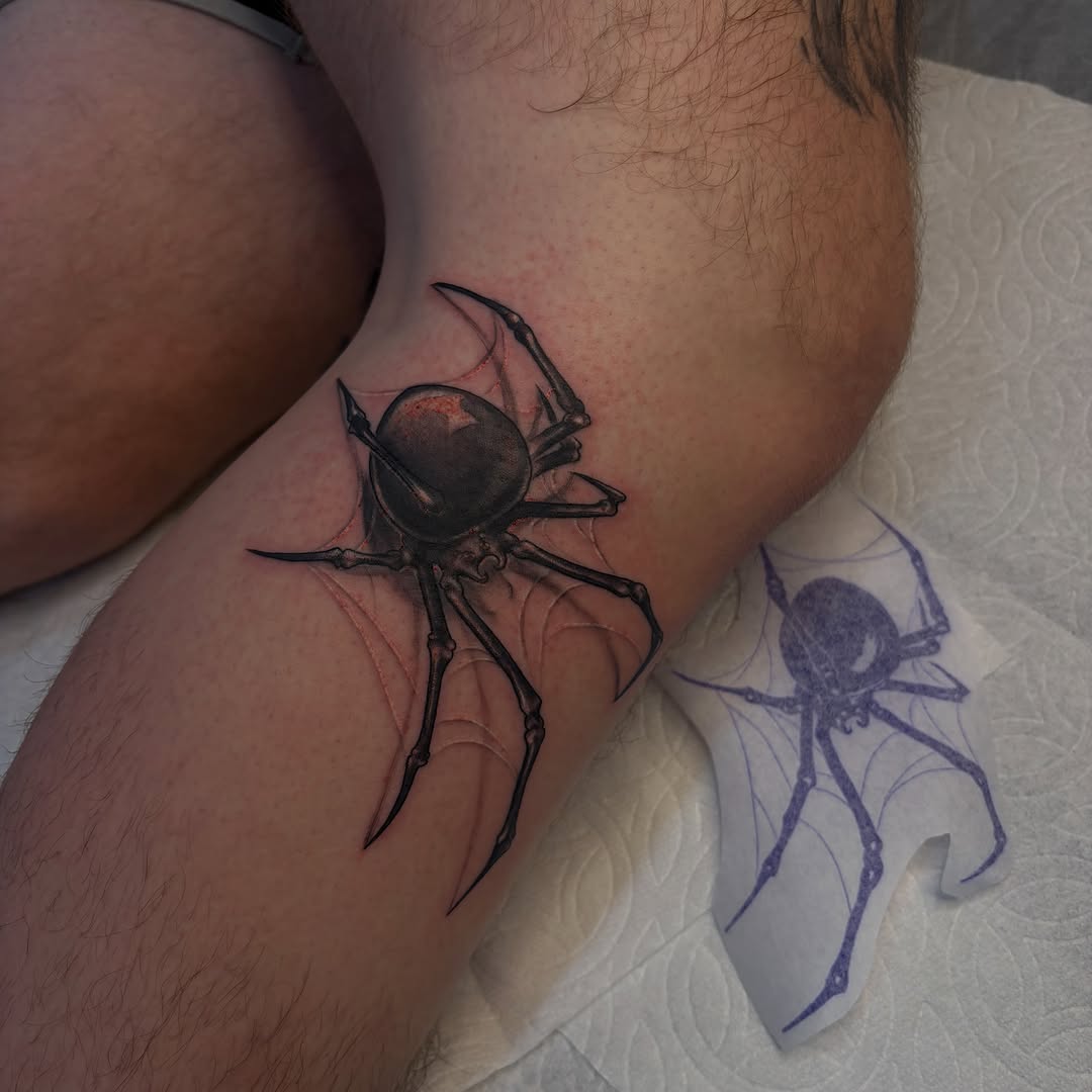 Tattoo by @et._.go._.tattoo — realism, black_and_grey