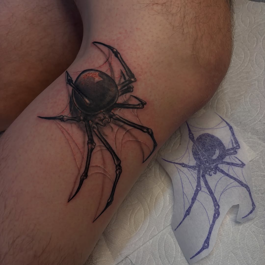 Tattoo by @et._.go._.tattoo — realism, black_and_grey