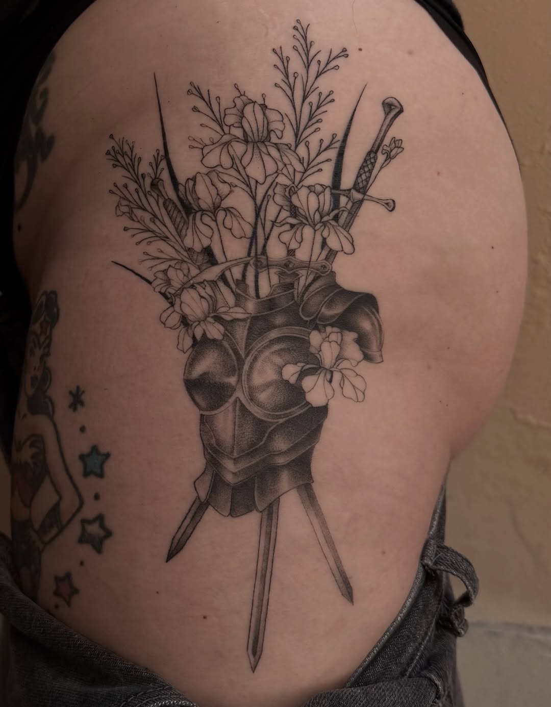 Tattoo by @dnatattoos_ — black_and_grey, realism