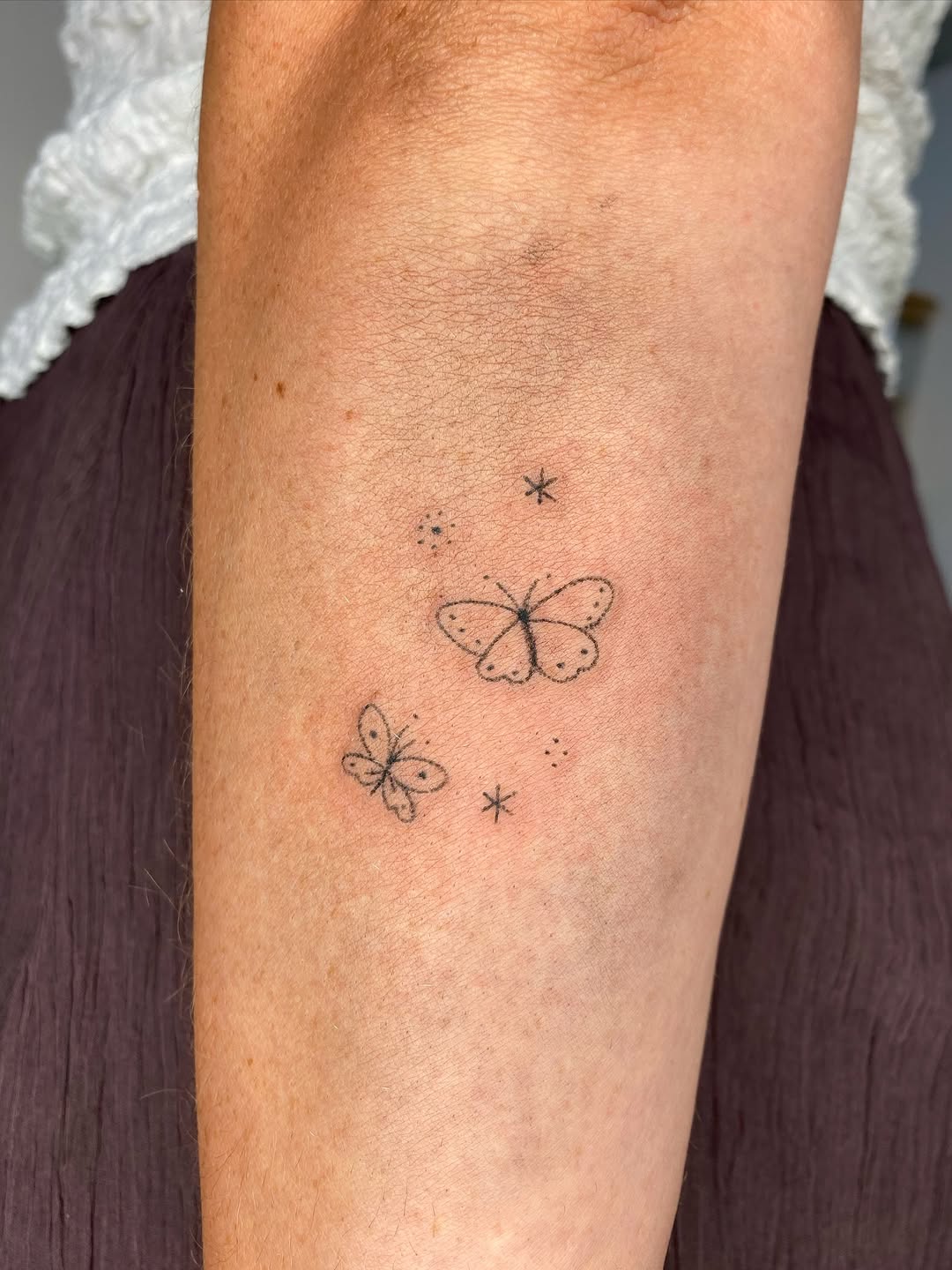 Tattoo by @pokyopokyo — fine_line, minimalist