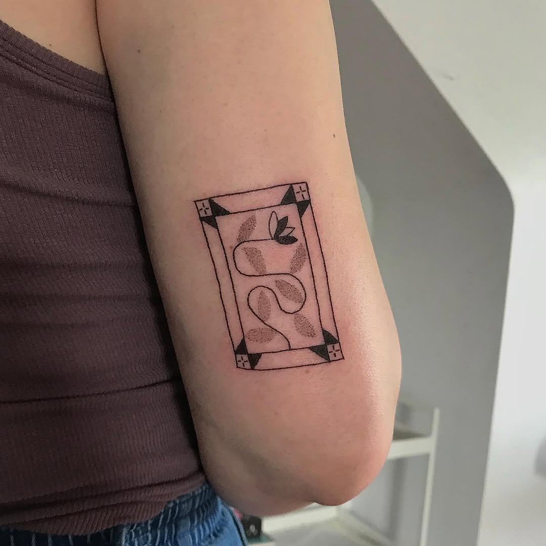 Tattoo by @hocuspokus_ — fine_line