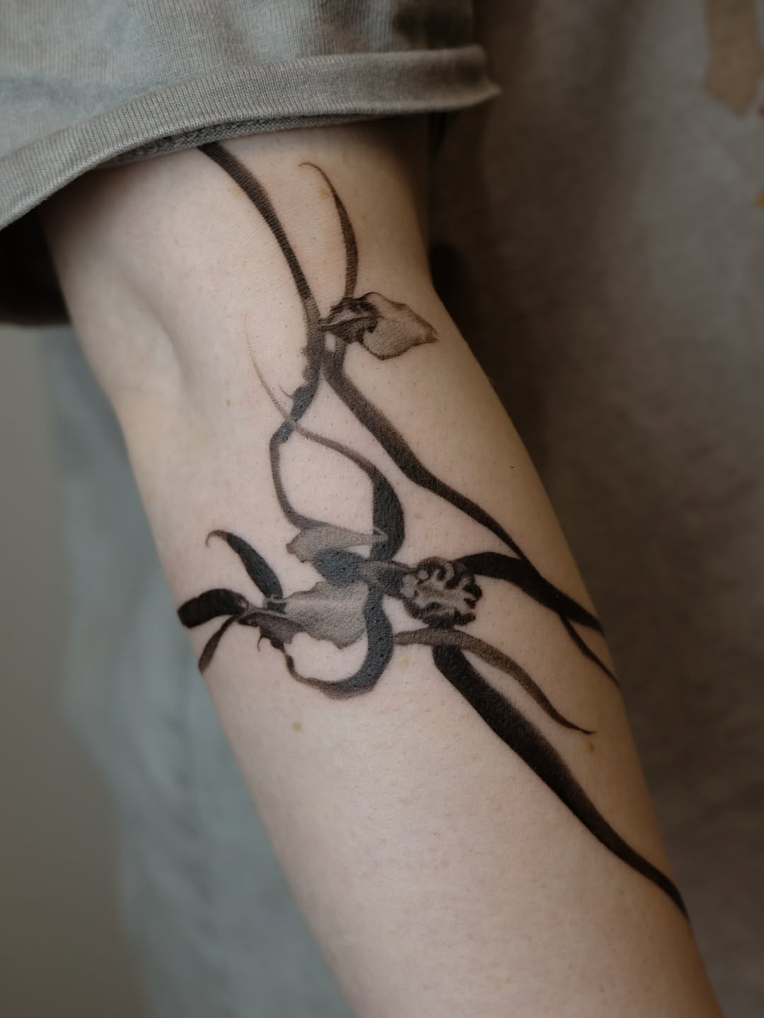 Tattoo by @cr_kr_ — black_and_grey, fine_line