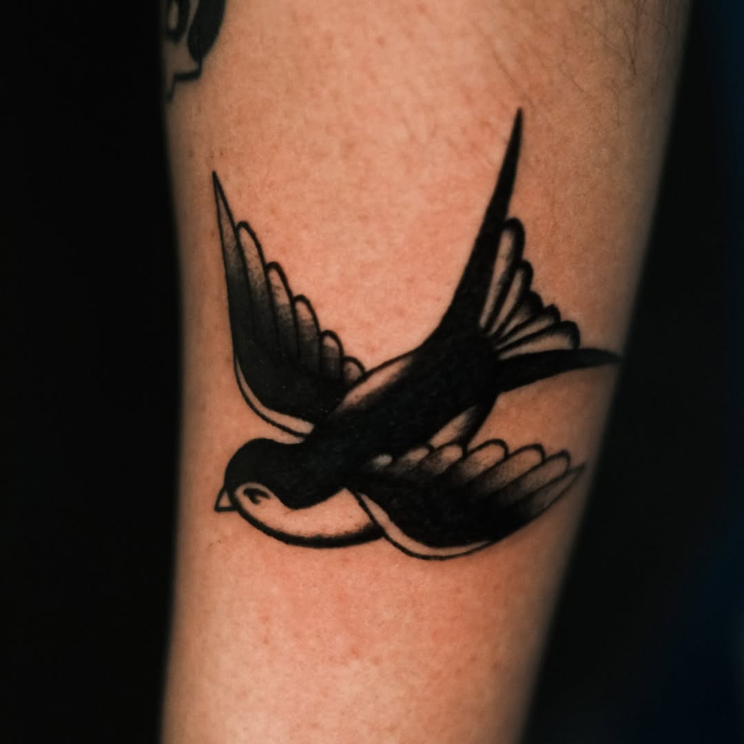 Tattoo by @hontraditional โ american_traditional