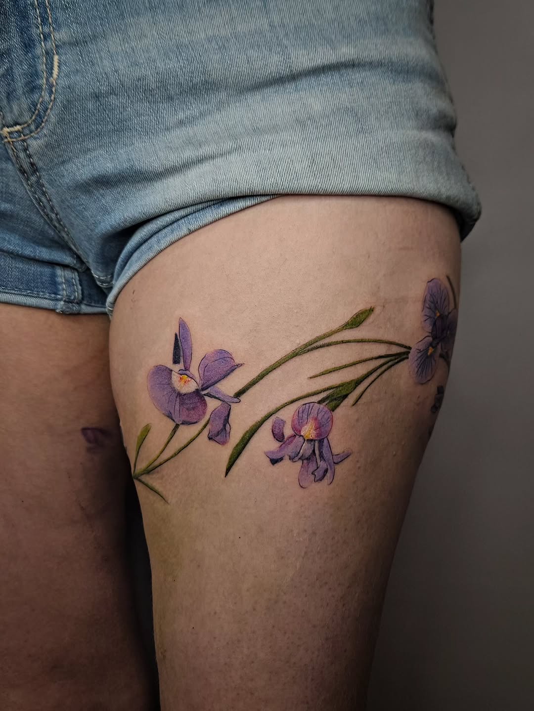 Tattoo by @marthmallow.tatts โ fine_line, realism