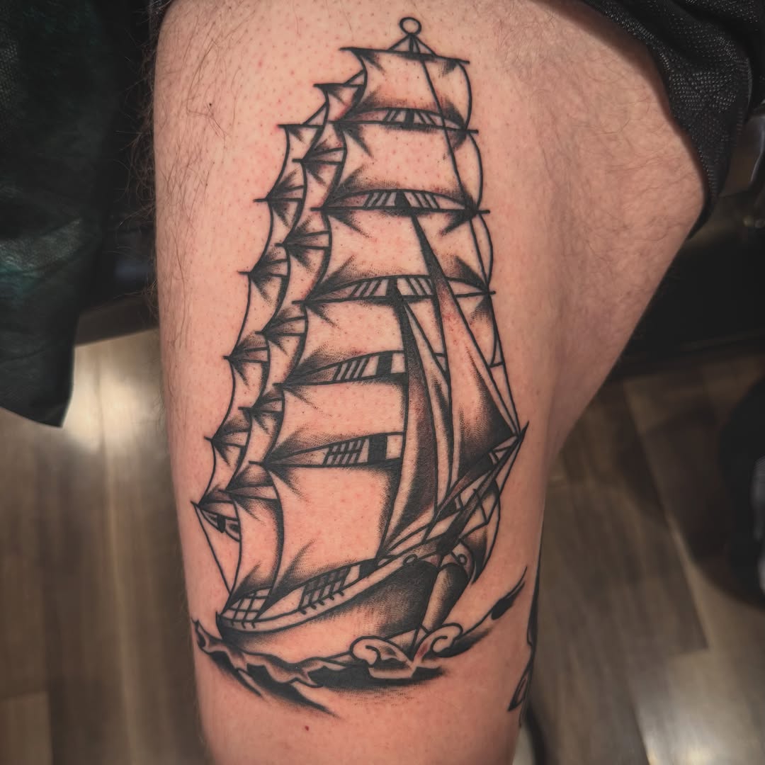 Tattoo by @jordytattsyou — american_traditional