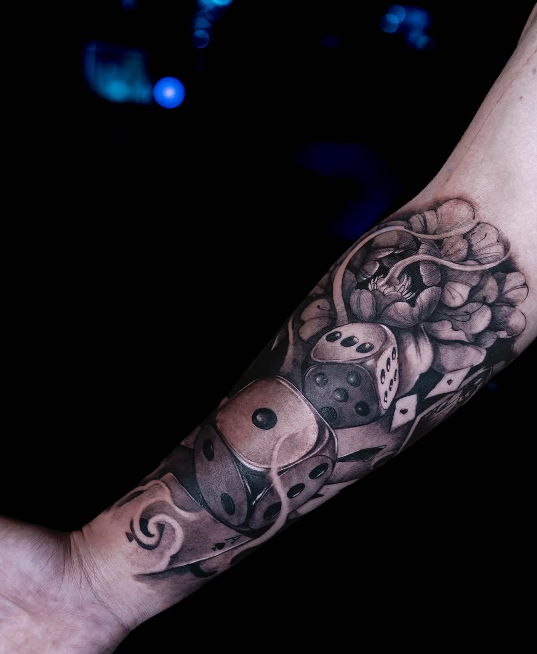 Tattoo by @1kc_laurenbeee β realism, black_and_grey