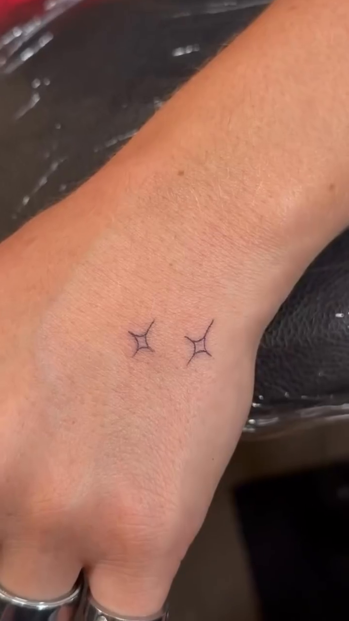 Tattoo by @wildcoyoteco — fine_line, minimalist