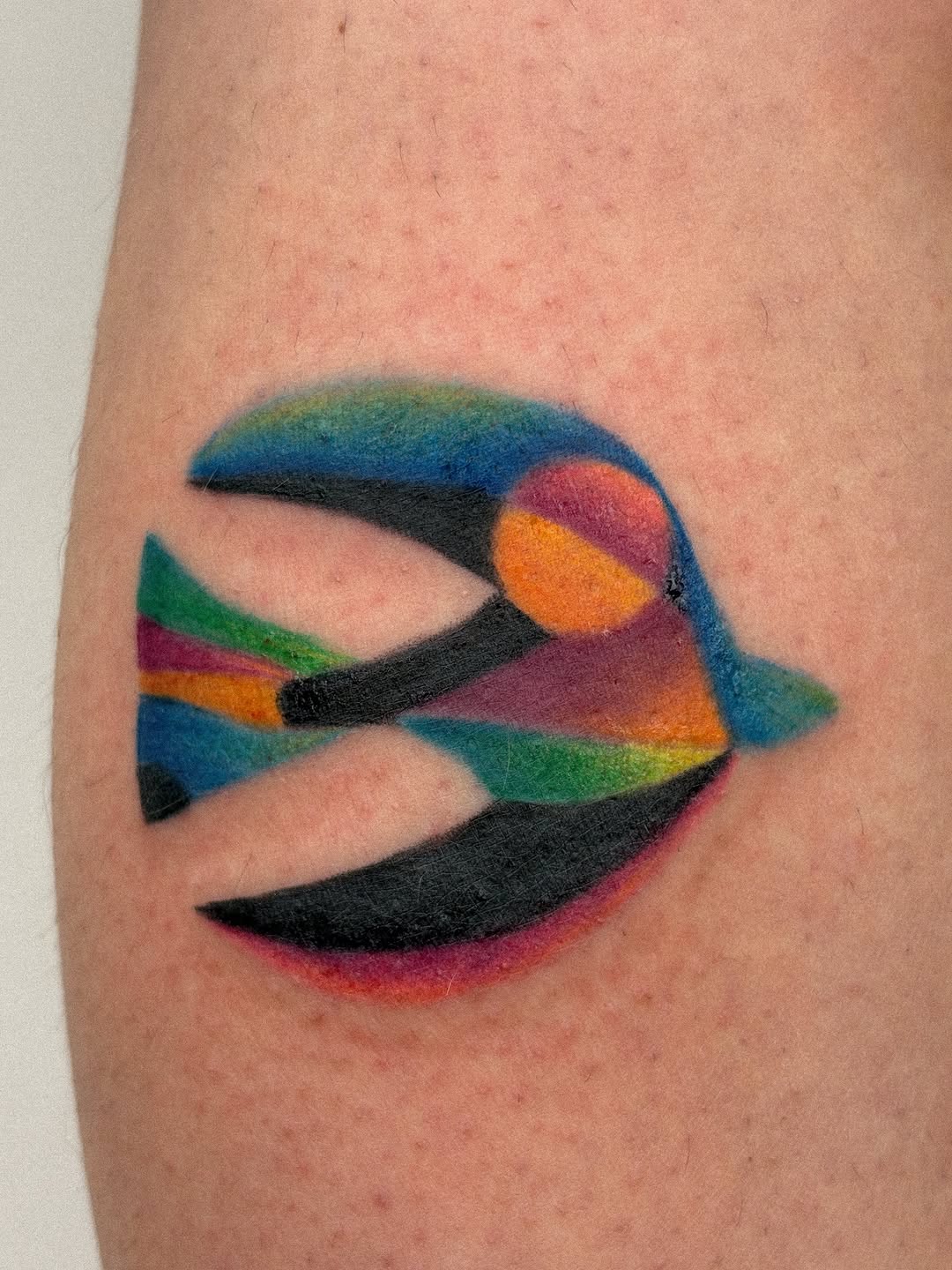 Tattoo by @juliatatua — watercolor, geometric