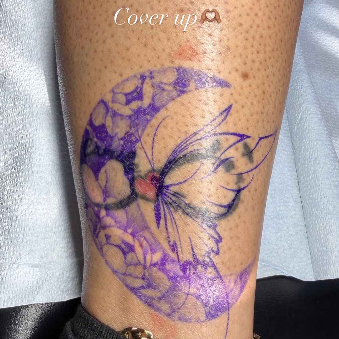 Tattoo by @adrixtatt — fine_line