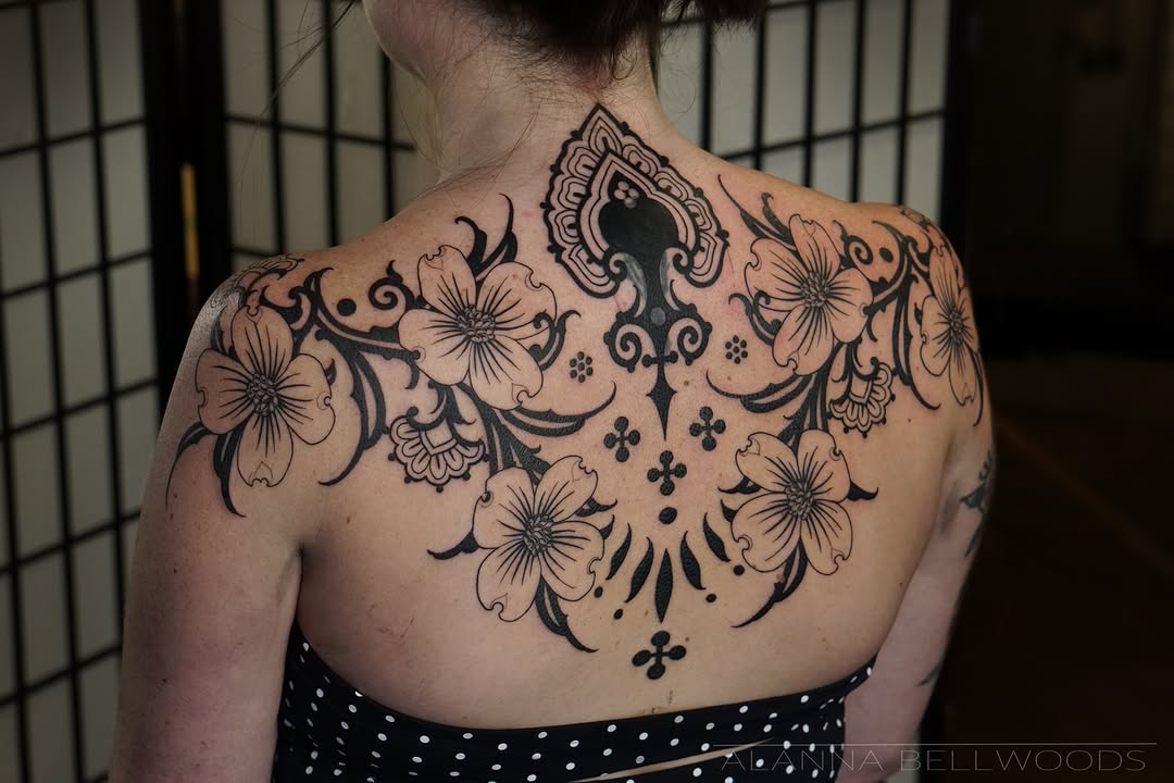 Tattoo by @alannabellwoods โ blackwork, ornamental