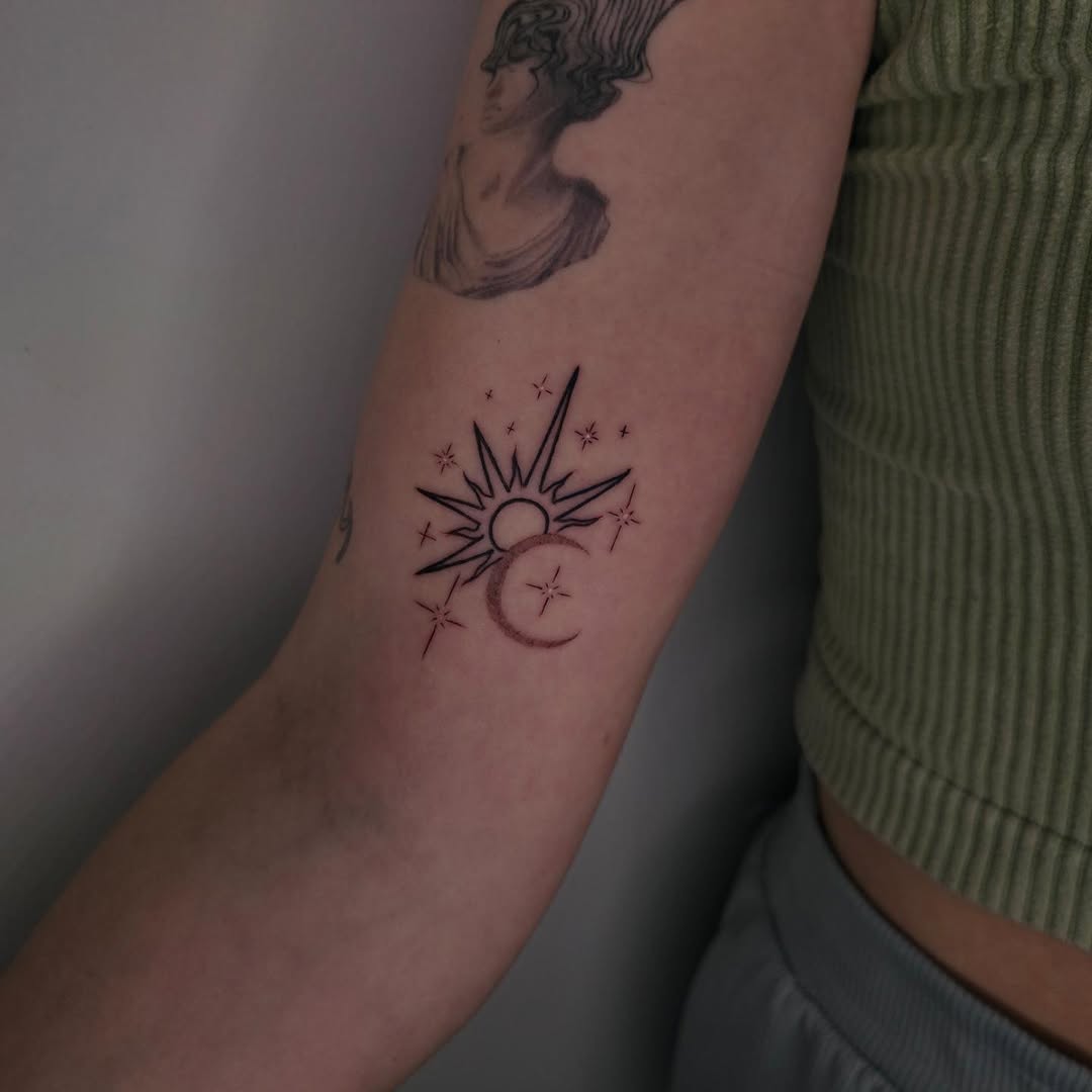 Tattoo by @emogirltattoo — fine_line, minimalist