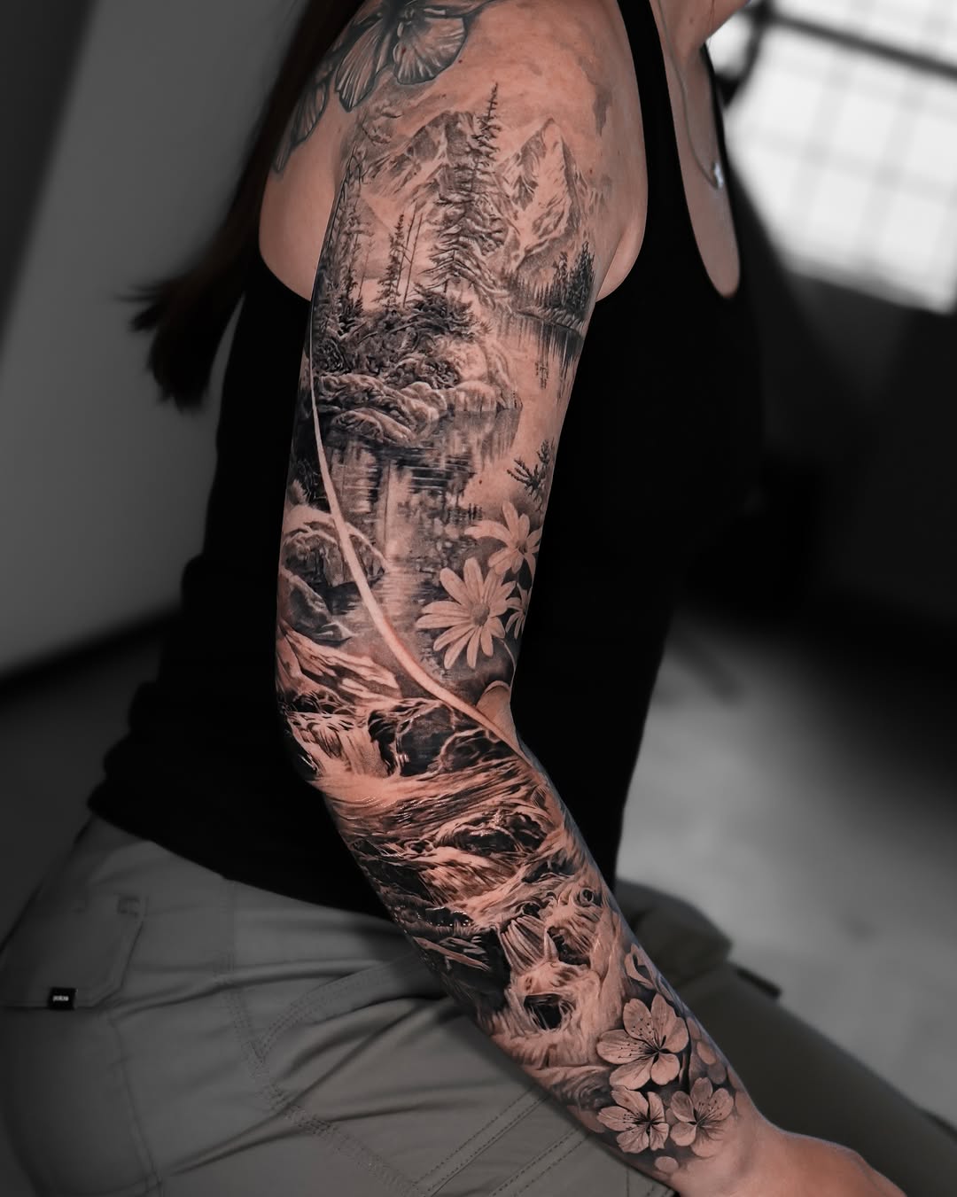 Tattoo by @hoa._.tattoo — realism, black_and_grey