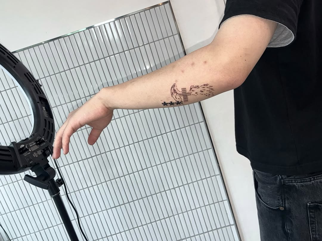 Tattoo by @8th.ho โ dotwork, geometric