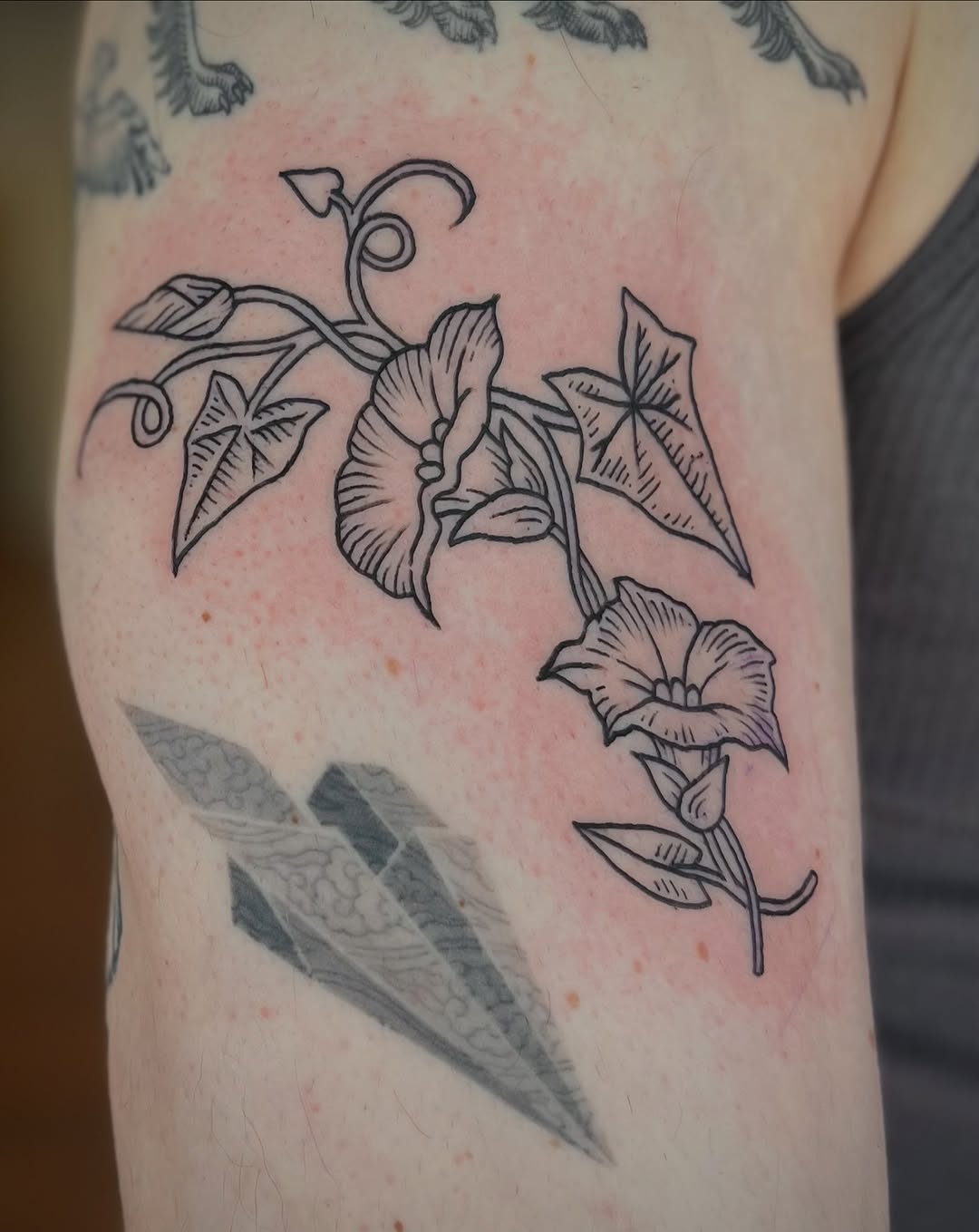 Tattoo by @coyotejo.tattoo — fine_line