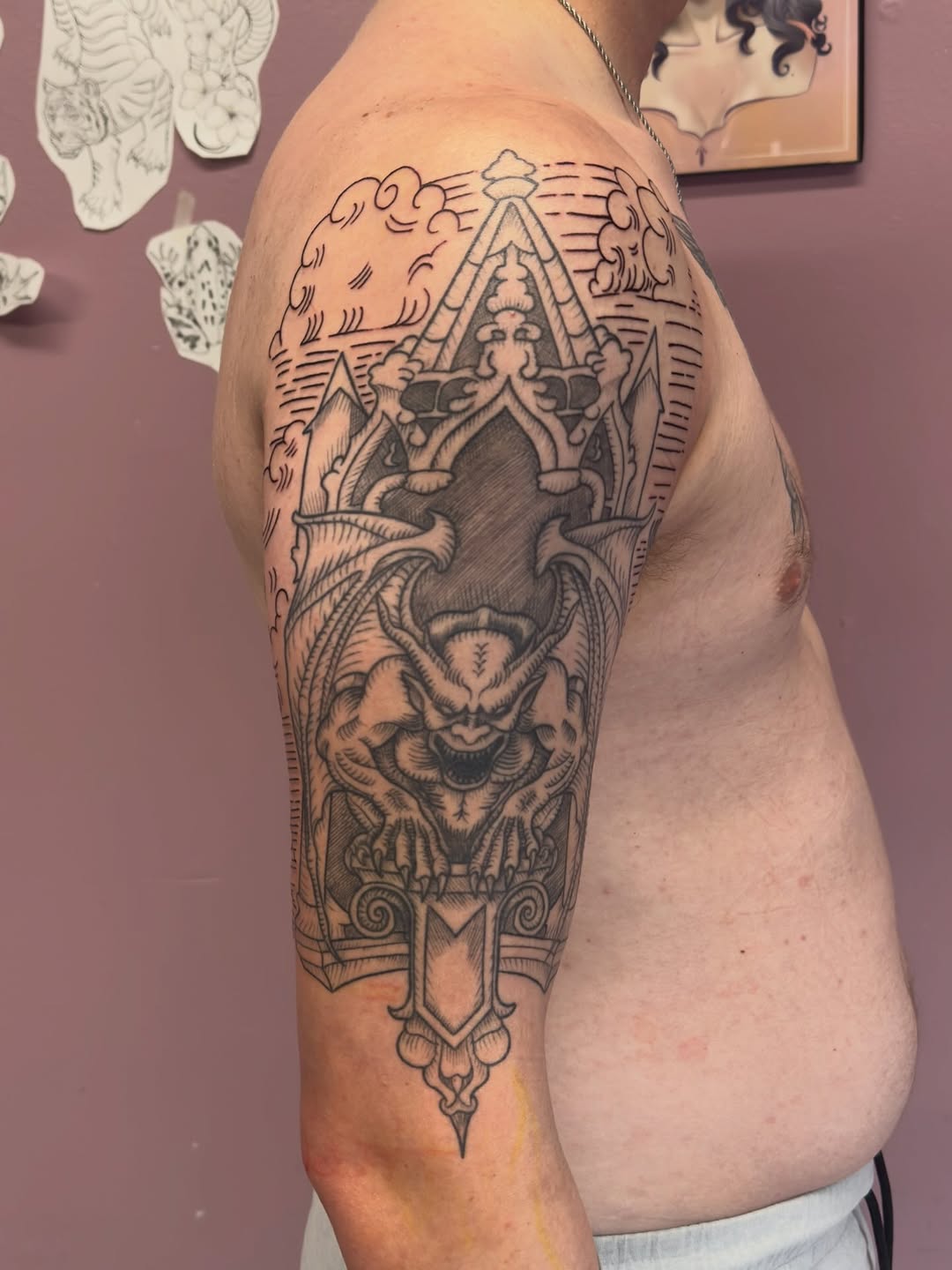 Tattoo by @acetats._ — black_and_grey, illustrative