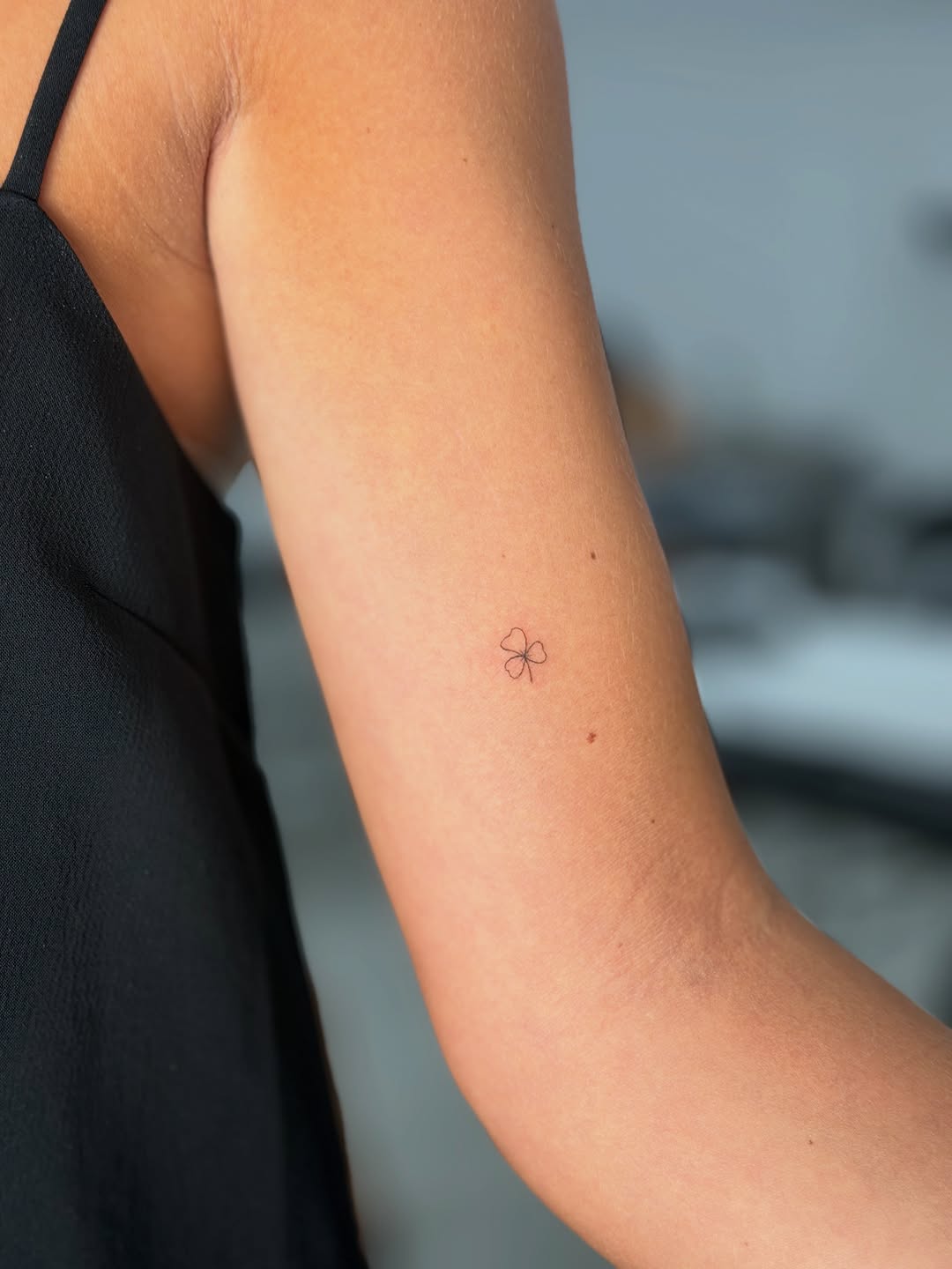 Tattoo by @elliemay.tatts โ fine_line, minimalist