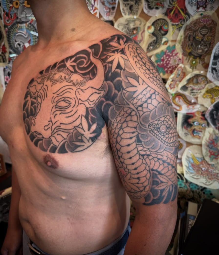 Tattoo by @noah_moretz — japanese_irezumi, black_and_grey