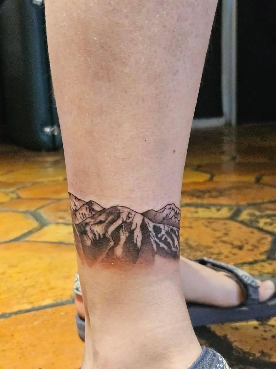 Tattoo by @neonmoonink — black_and_grey, realism