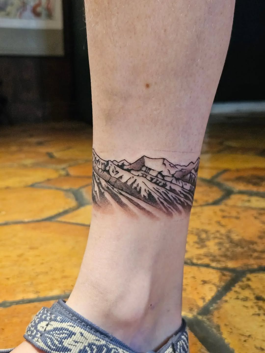 Tattoo by @neonmoonink — black_and_grey, realism