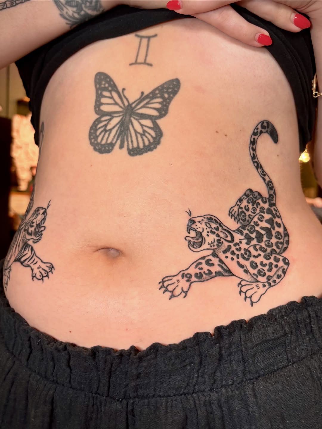 Tattoo by @daisy_chaiin — black_and_grey, realism