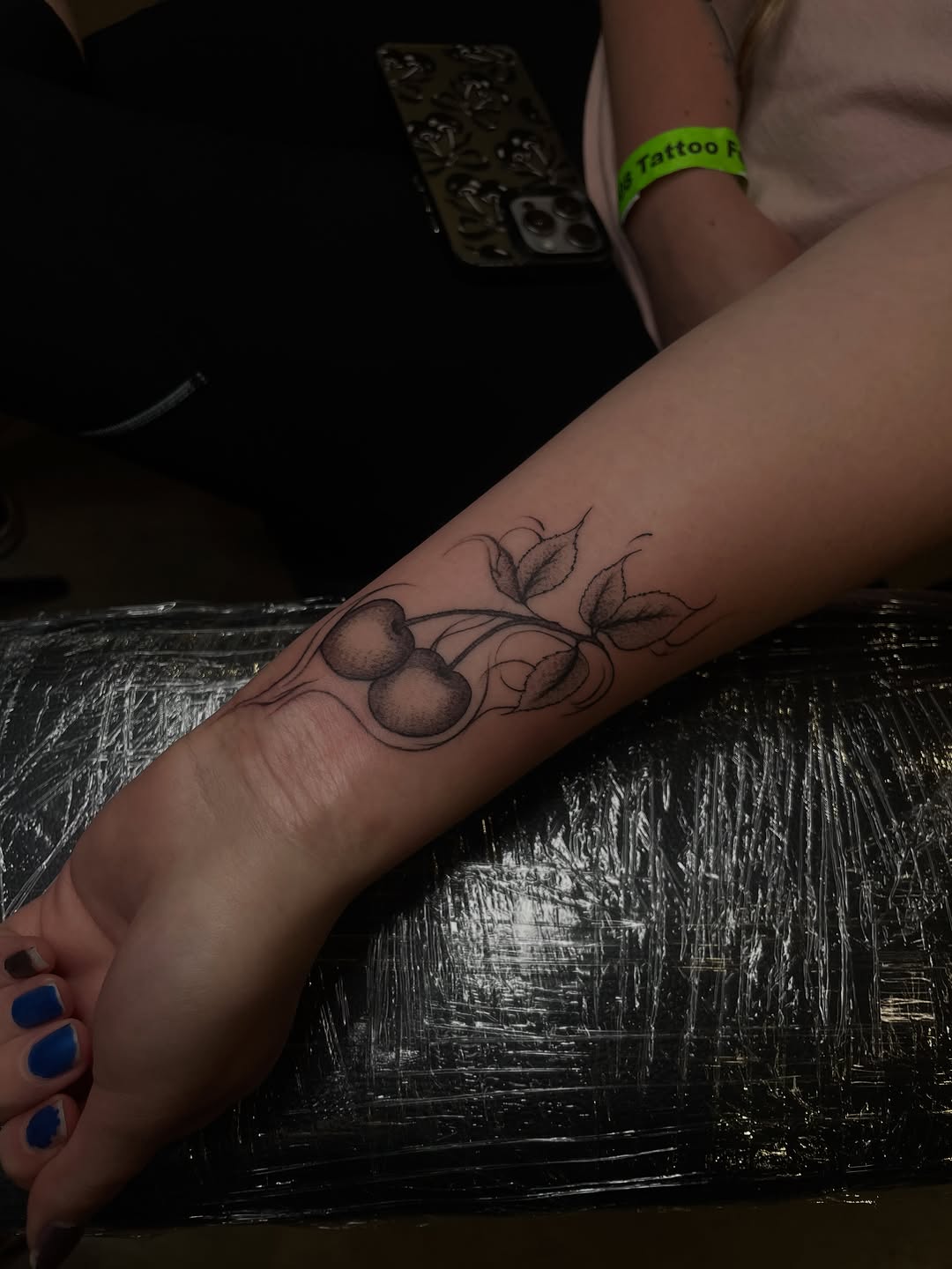 Tattoo by @_sinnertattoos โ fine_line, dotwork