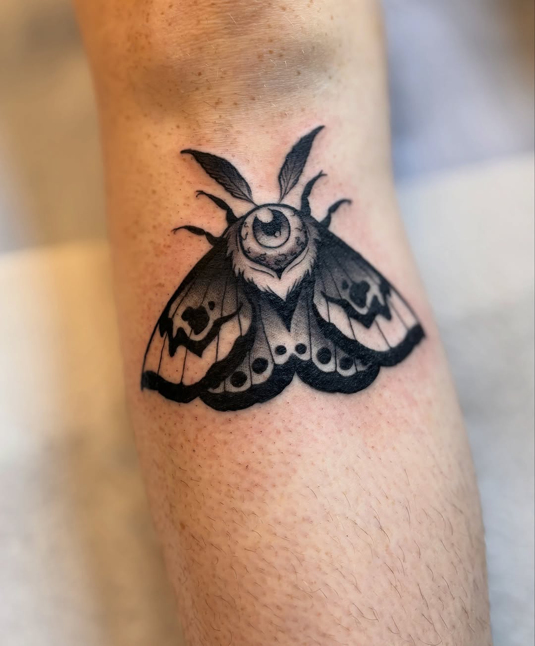 Tattoo by @rbornetattoo — black_and_grey, dark_realism