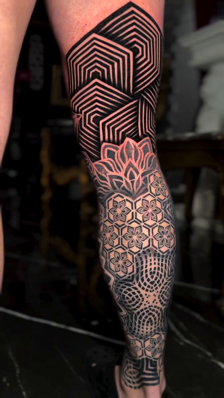 Tattoo by @tattooinsecta — geometric, black_and_grey
