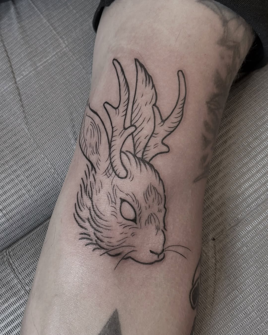 Tattoo by @dee.louisee — illustrative
