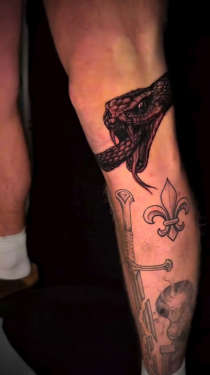 Tattoo by @jesc.ink — black_and_grey, realism