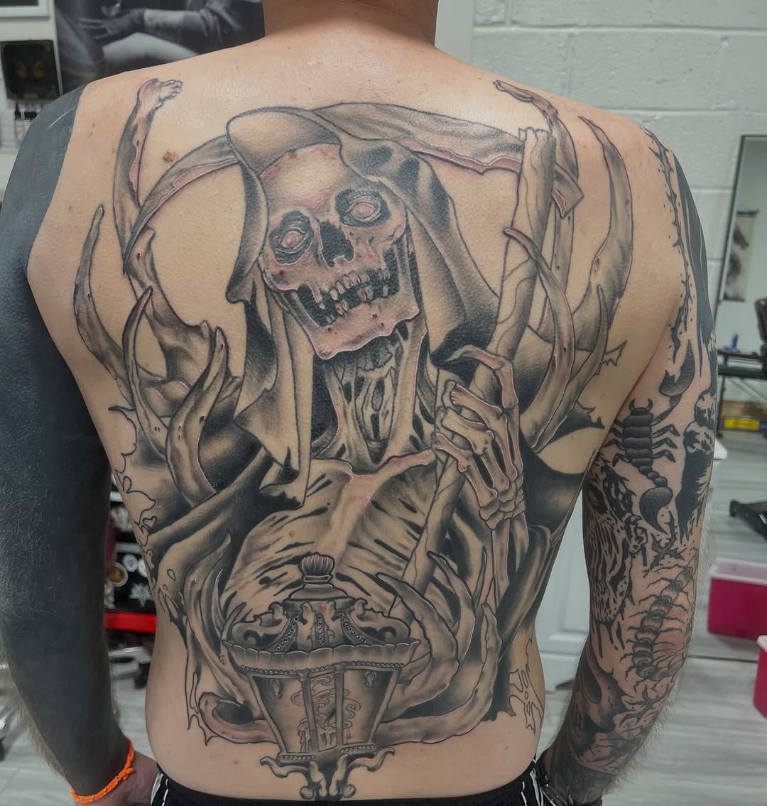 Tattoo by @neotrashace — black_and_grey, realism