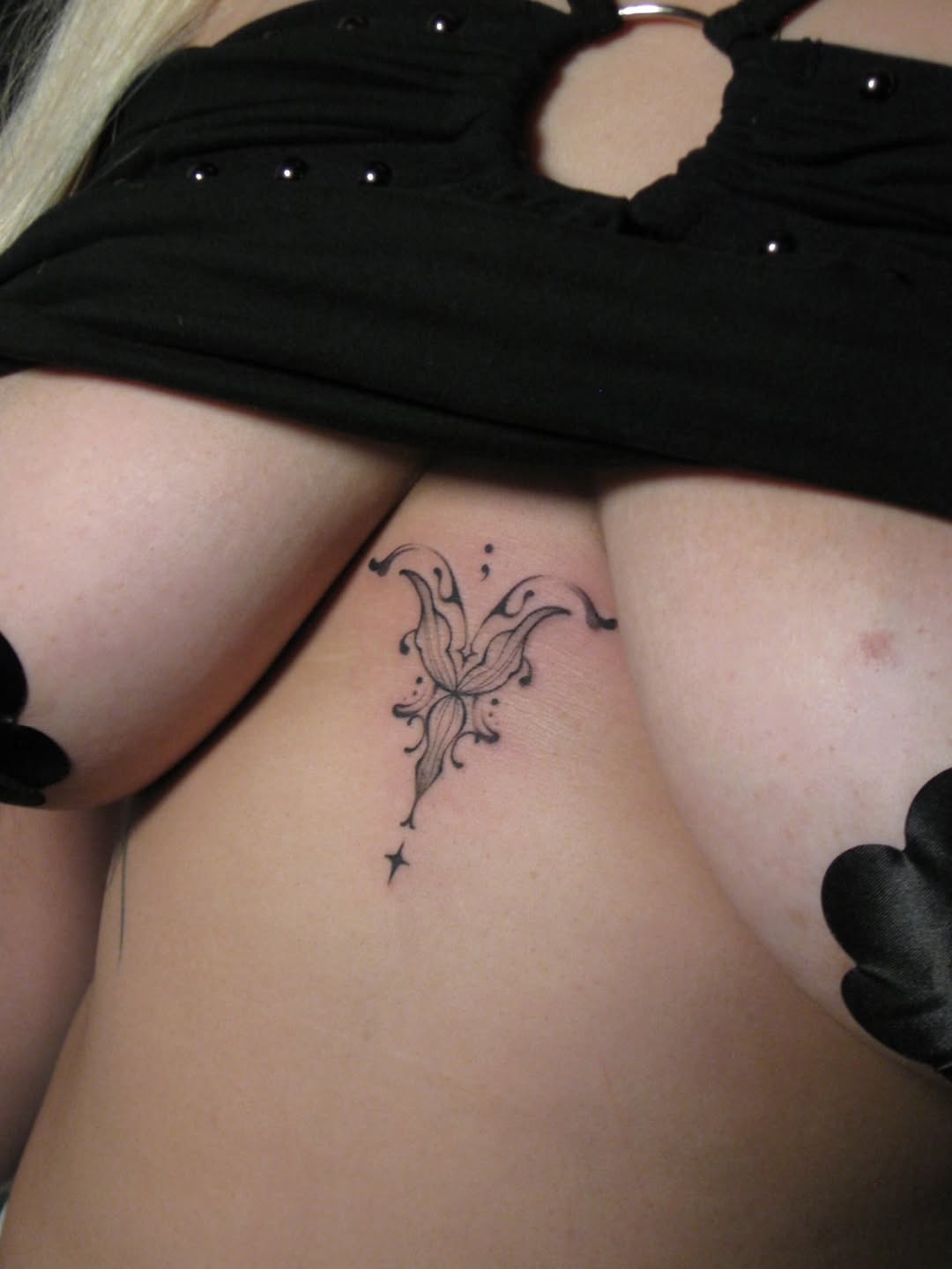 Tattoo by @myjinju.tattoo — fine_line, ornamental