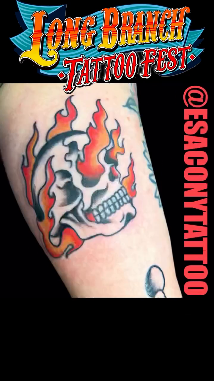 Tattoo by @esaconytattoo — american_traditional