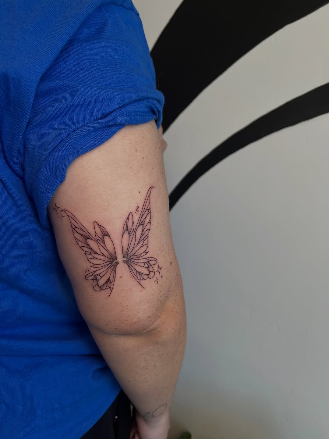 Tattoo by @bigbeautyjudi — fine_line